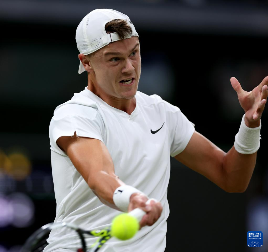 力求在竞争 力求在竞争