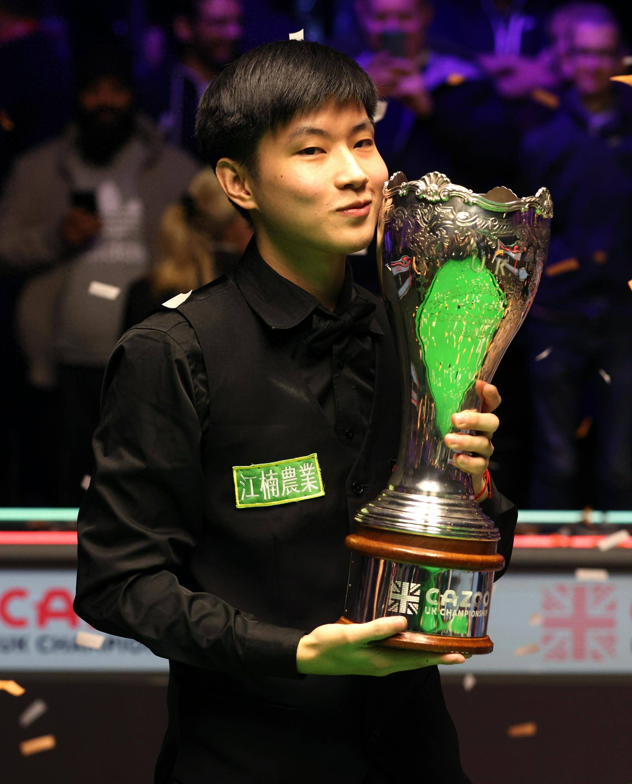 与此同时 与此同时