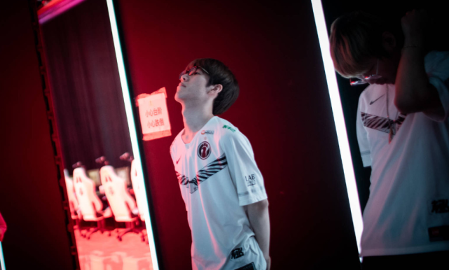 强强对话中 强强对话中